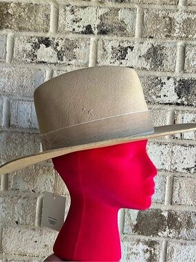 NWT Lack of Color Zulu Rancher Hat in Shade Sand